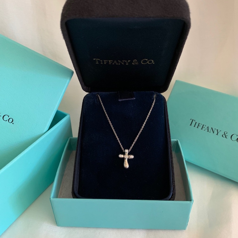 Tiffany & Co Platinum 5 Diamond Cross Necklace 💎
